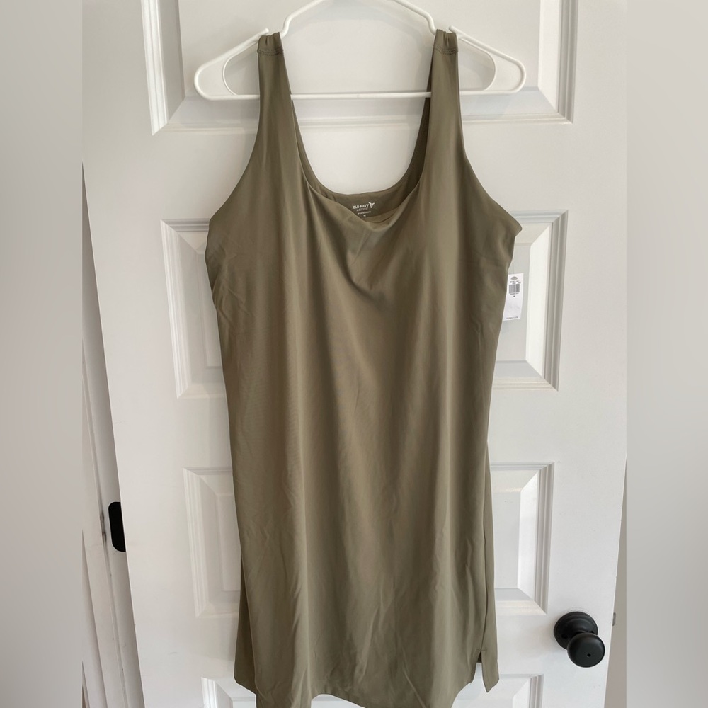 Old Navy Women’s Powersport Athletic Dress